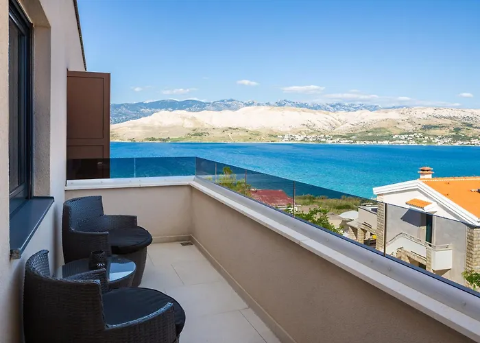 Villa Emma Pag Pag Town